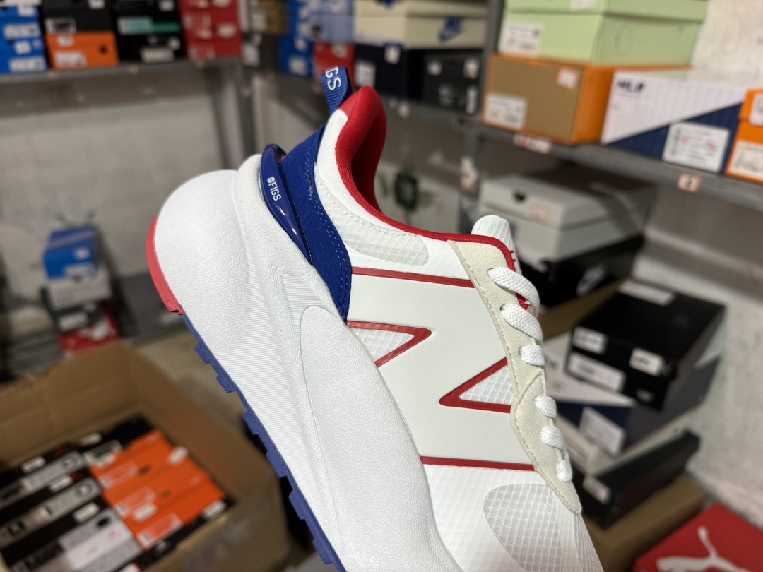 New balance NB3447